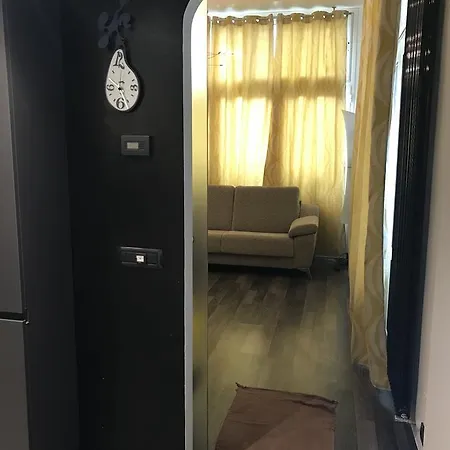 Дом отдыха Mediterranean Loft Sea Border