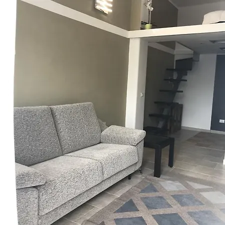 Дом отдыха Mediterranean Loft Sea Border